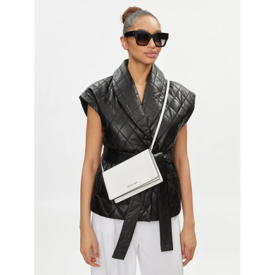 Zdjęcie produktu Torebka MICHAEL Michael Kors Jet Set 32S4SJ6C6L Biały