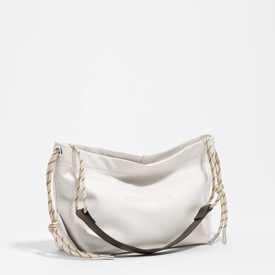 Zdjęcie produktu Torebka na ramię średnia skóra złamana biel BIMBA Y LOLA OFF WHITE