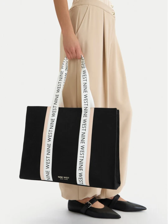 Zdjęcie produktu Torebka Nine West CEO-Ravina-LA374-4511 Czarny