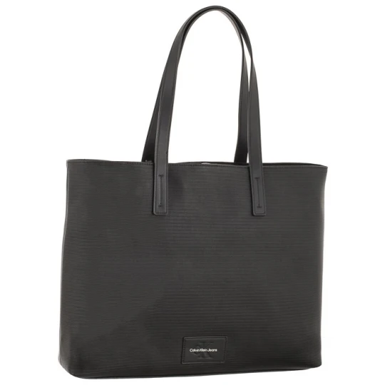 Zdjęcie produktu Torebka Sculpted Slim Square Tote Chain Black K60K611187 BDS (CK392-a) Calvin Klein