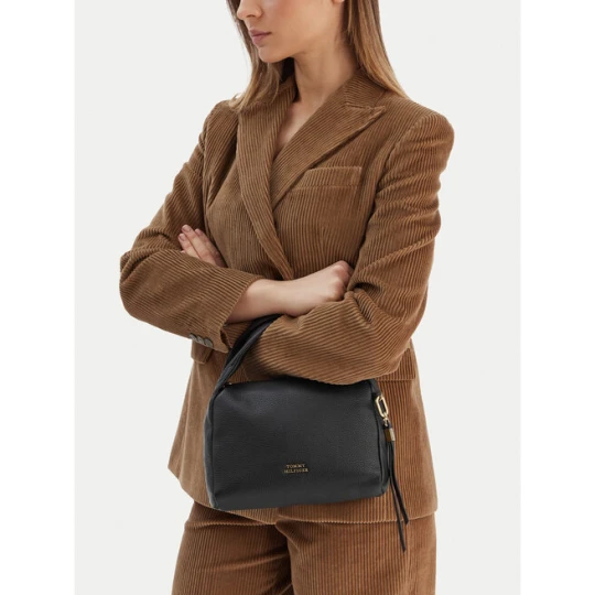 Zdjęcie produktu Torebka Tommy Hilfiger City Leather Mini Bag AW0AW18150 Czarny