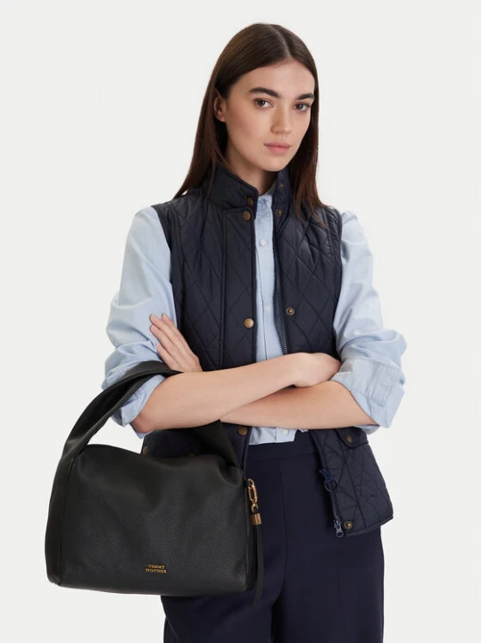 Zdjęcie produktu Torebka Tommy Hilfiger City Leather Shoulder Bag AW0AW18152 Czarny