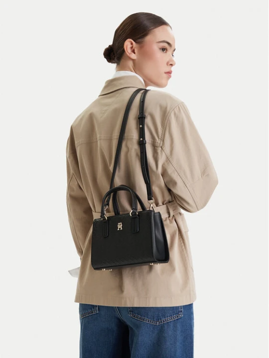Zdjęcie produktu Torebka Tommy Hilfiger Th Daily Mini Tote Mono AW0AW18416 Czarny