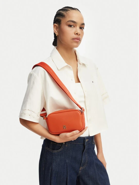 Zdjęcie produktu Torebka Tommy Hilfiger Th Logotape Camera Bag AW0AW18741 Pomarańczowy