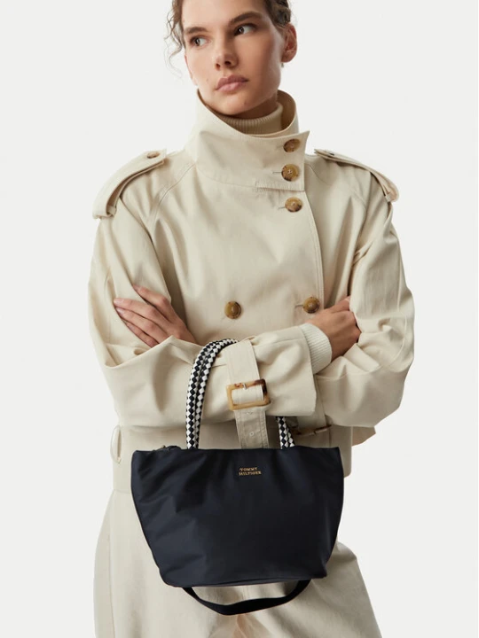 Zdjęcie produktu Torebka Tommy Hilfiger Th Marina Bucket Nylon AW0AW18831 Granatowy