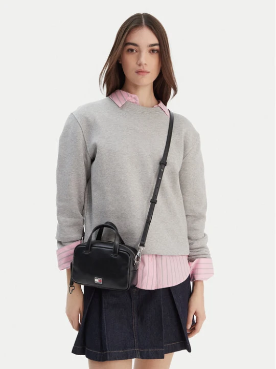 Zdjęcie produktu Torebka Tommy Jeans Tjw City Trunk Crossover AW0AW18084 Czarny