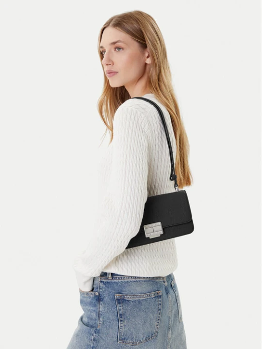 Zdjęcie produktu Torebka Tommy Jeans Tjw Crush Crossover AW0AW17529 Czarny