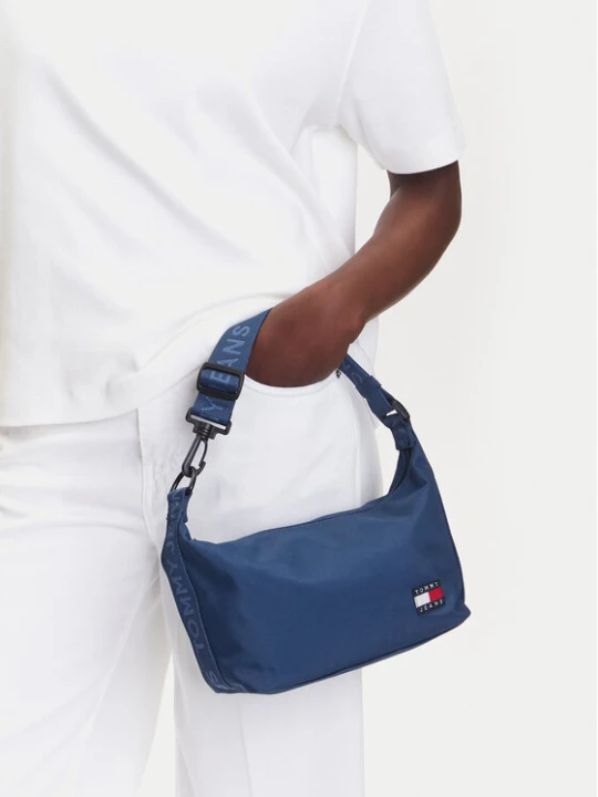 Zdjęcie produktu Torebka Tommy Jeans Tjw Ess Daily Shoulder Bag AW0AW17287 Granatowy