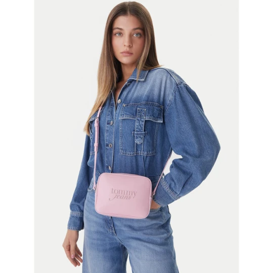 Zdjęcie produktu Torebka Tommy Jeans Tjw Must Camera Bag AW0AW18451 Różowy