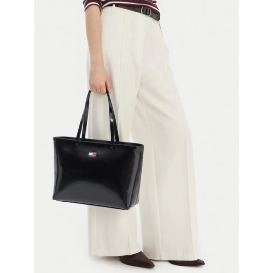 Zdjęcie produktu Torebka Tommy Jeans Tjw Must Tote AW0AW18069 Czarny
