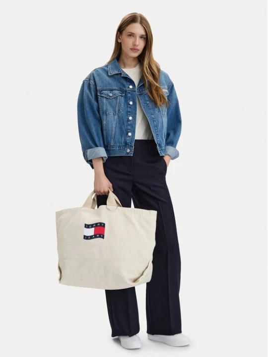 Zdjęcie produktu Torebka Tommy Jeans Tjw Wave Flag Med Tote AW0AW18466 Beżowy