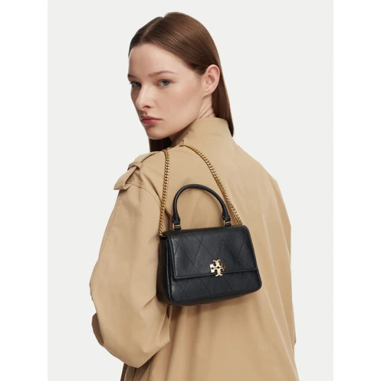 Zdjęcie produktu Torebka Tory Burch Charlie Quilted Mini Top Handle Chain Wallet 186032 Czarny