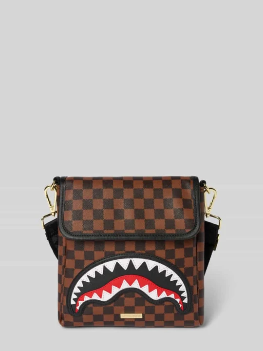 Zdjęcie produktu Torebka z paskiem na ramię model ‘SAWTOOTH SHARKS IN PARIS’ Sprayground Ciemnobrązowy