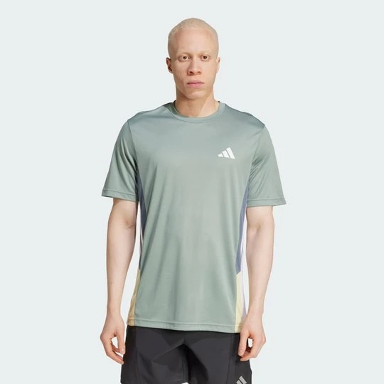 Zdjęcie produktu Train Essentials Seasonal Colorblock T-Shirt Adidas