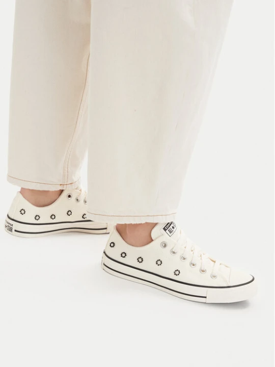 Zdjęcie produktu Trampki Converse Chuck Taylor All Star Beads A17784C Écru Kremowy