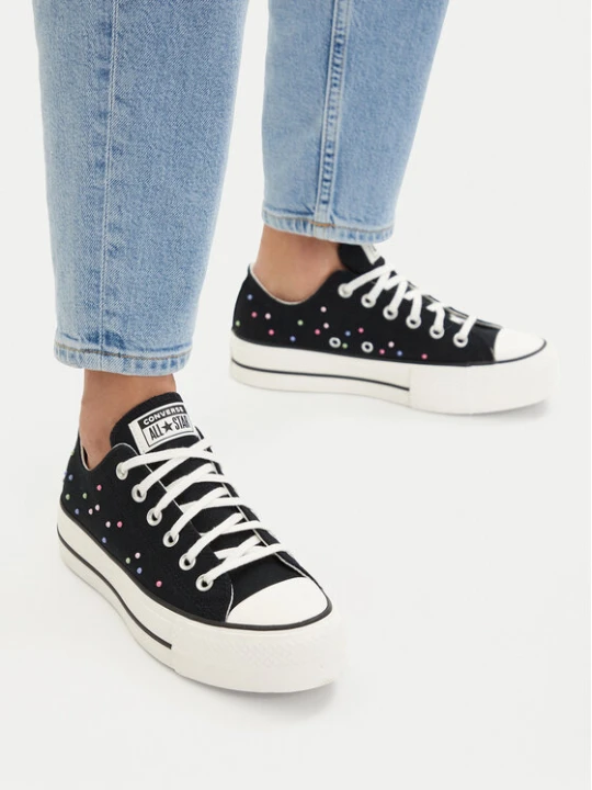 Zdjęcie produktu Trampki Converse Chuck Taylor All Star Lift Platform Mini Studs A19141C Czarny
