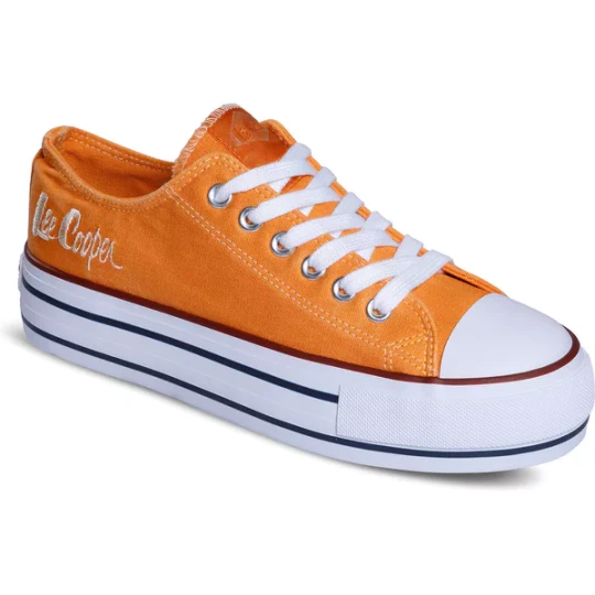 Zdjęcie produktu Trampki LCW-24-31 Wm's Lee Cooper Pomarańczowy