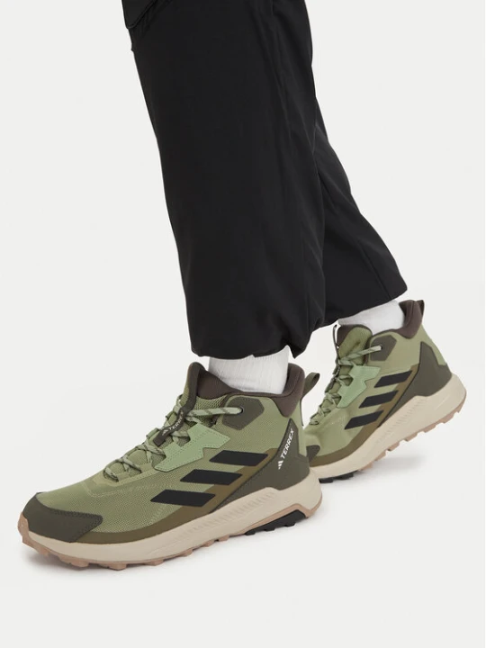Zdjęcie produktu Trekkingi adidas Terrex Anylander Mid Hiking Shoes JR6596 Zielony