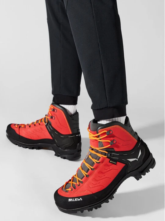 Zdjęcie produktu Trekkingi Salewa Rapace Gtx GORE-TEX 61332-1581 Czerwony