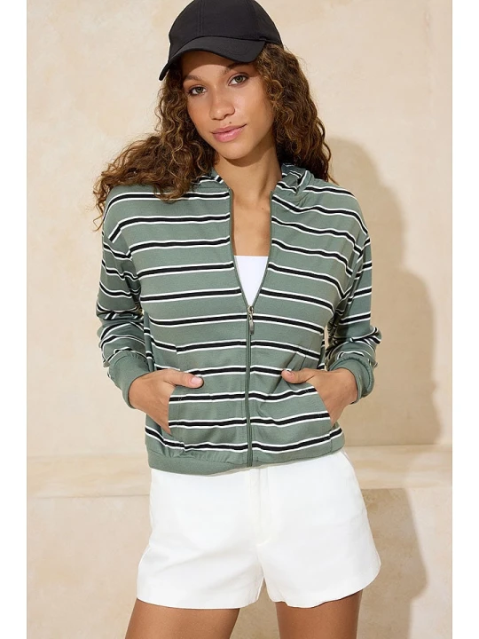 Zdjęcie produktu trendyol Bluza w kolorze zielonym rozmiar: M
