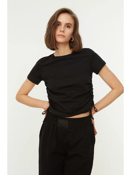 Zdjęcie produktu trendyol Koszulka w kolorze czarnym rozmiar: XS