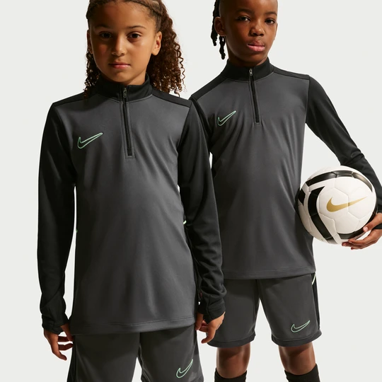 Zdjęcie produktu Treningowa koszulka piłkarska z długim rękawem i zamkiem 1 / 4 dla dużych dzieci Dri-FIT Nike Academy - Szary
