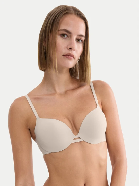 Zdjęcie produktu Triumph Biustonosz z fiszbiną Body Make-Up Illusion 10226400 Beżowy