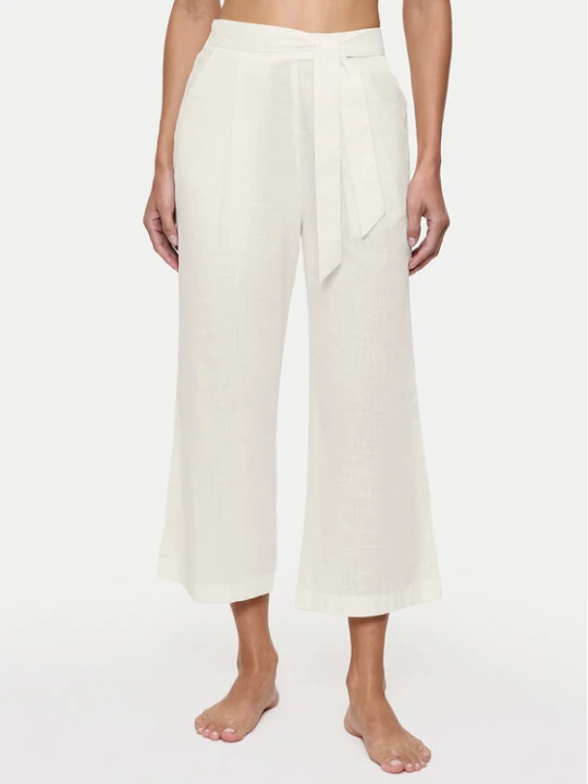 Zdjęcie produktu Triumph Spodnie materiałowe Summer 10222571 Écru Relaxed Fit Kremowy
