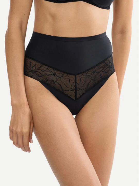 Zdjęcie produktu Triumph Stringi Comfort Contour 10226423 Czarny