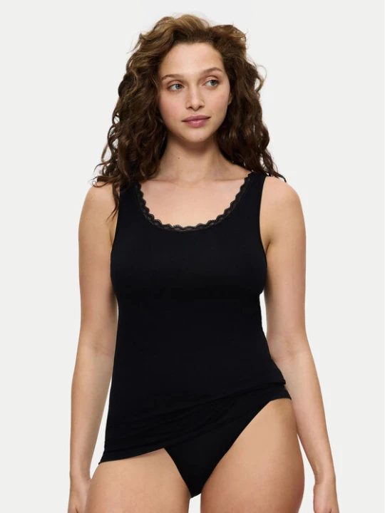 Zdjęcie produktu Triumph Top Feel Of Cotton 10224975 Czarny Slim Fit
