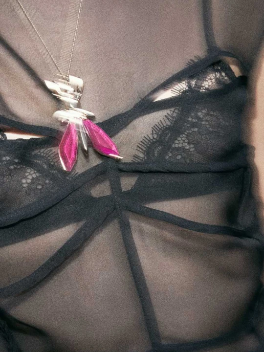 Zdjęcie produktu Trójkątny biustonosz z tiulu i koronki Patrizia Pepe czarny