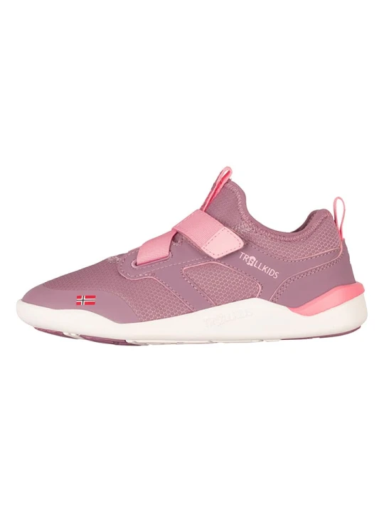 Zdjęcie produktu Trollkids Sneakersy "Bergen" w kolorze jasnoróżowym do chodzenia na boso rozmiar: 40