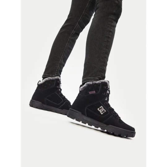 Zdjęcie produktu Trzewiki DC Shoes Manteca 4 ADJB100012-BK2 Czarny