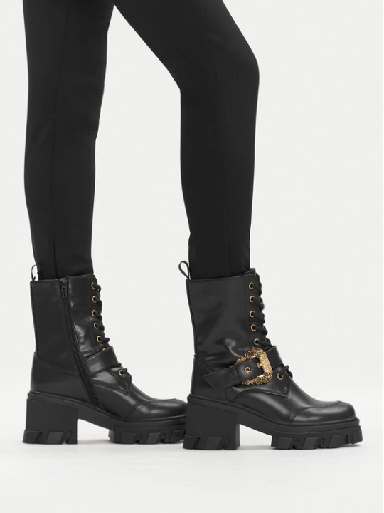 Zdjęcie produktu Trzewiki Versace Jeans Couture 79VA3S86 71570 899 Czarny