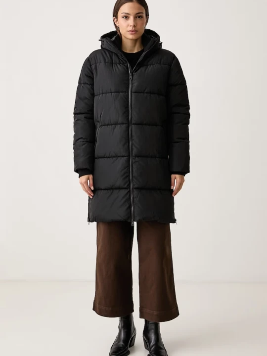 Zdjęcie produktu U.S. Polo Assn. długa kurtka damska MID-LENGTH ZIP DETAIL PUFFER czarny