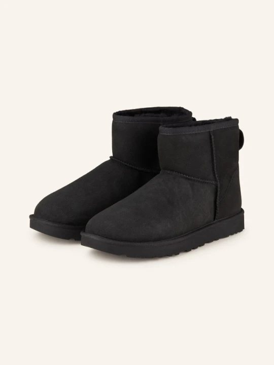 Zdjęcie produktu Ugg Botki Classic Mini Ii schwarz CZARNY