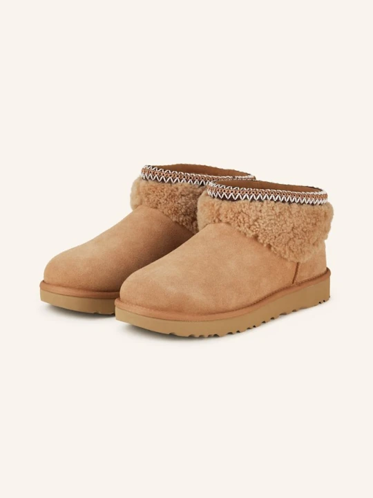 Zdjęcie produktu Ugg Botki Classic Ultra Mini braun CAMELOWY