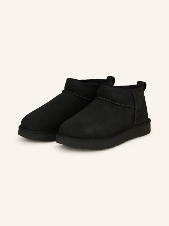 Zdjęcie produktu Ugg Botki Classic Ultra Mini schwarz CZARNY