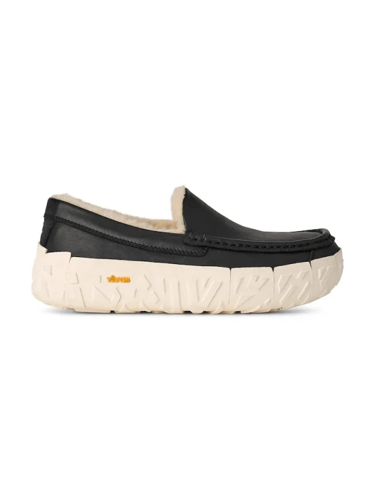 Zdjęcie produktu UGG mokasyny skórzane Ascot Wrap Tech Noir czarny