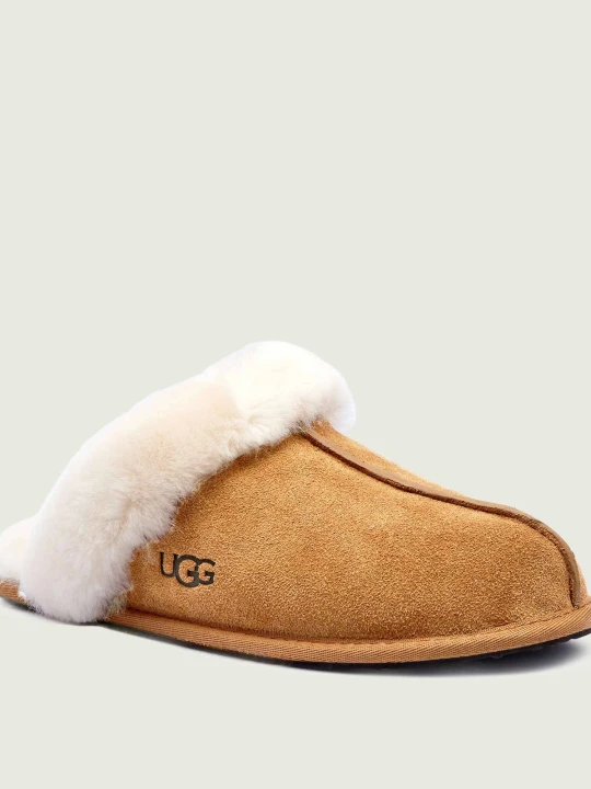 Zdjęcie produktu UGG Ocieplane obuwie domowe W SCUFFETTE II | shearling | z dodatkiem wełny | zamsz brązowy
