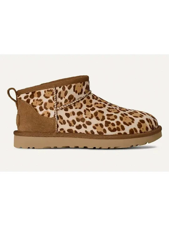 Zdjęcie produktu UGG Skórzane botki "Classic Ultra Mini" w kolorze jasnobrązowo-beżowym rozmiar: 40