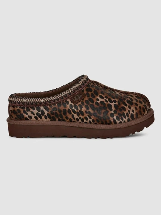 Zdjęcie produktu UGG Skórzane kapcie "Tasman Caspian'' w kolorze brązowo-czarnym rozmiar: 37