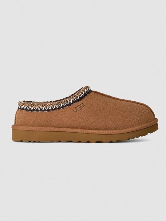 Zdjęcie produktu UGG Skórzane kapcie "Tasman II" w kolorze jasnobrązowym rozmiar: 44