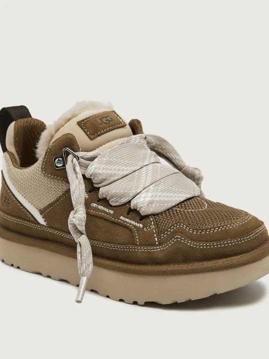 Zdjęcie produktu UGG Sneakersy Lowmel | shearling | zamsz | z dodatkiem wełny beżowy