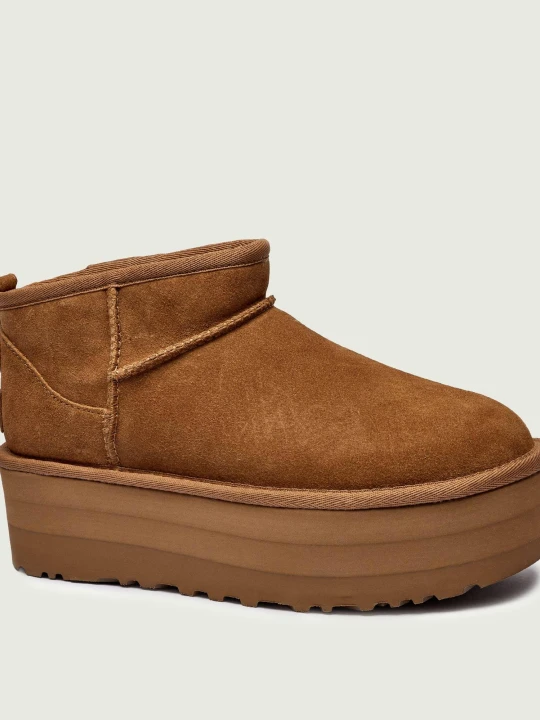 Zdjęcie produktu UGG Śniegowce CLASSIC ULTRA MINI | wełna | zamsz