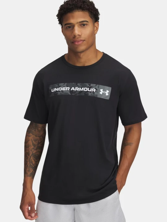 Zdjęcie produktu Under Armour UA CAMO CHEST STRIPE SS Czarny