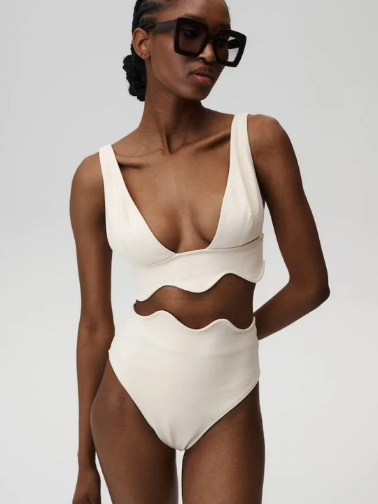 Zdjęcie produktu Undress Code biustonosz kąpielowy Bardot Bikini Top beżowy