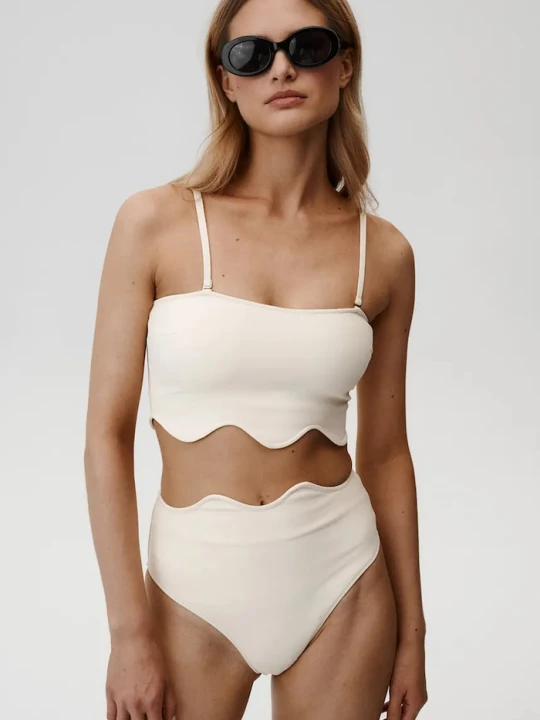 Zdjęcie produktu Undress Code biustonosz kąpielowy Chic Bikini Top beżowy