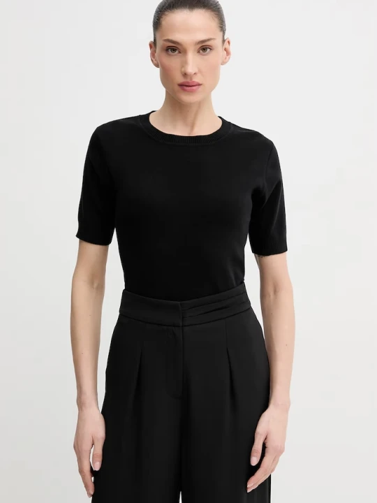 Zdjęcie produktu United Colors of Benetton T-shirt damski bawełniany czarny