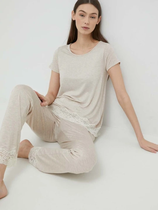 Zdjęcie produktu United Colors of Benetton t-shirt piżamowy